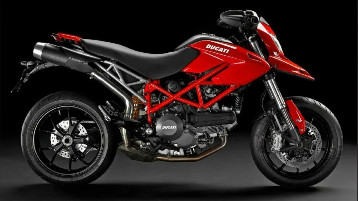 Ducati Hypermotard 796